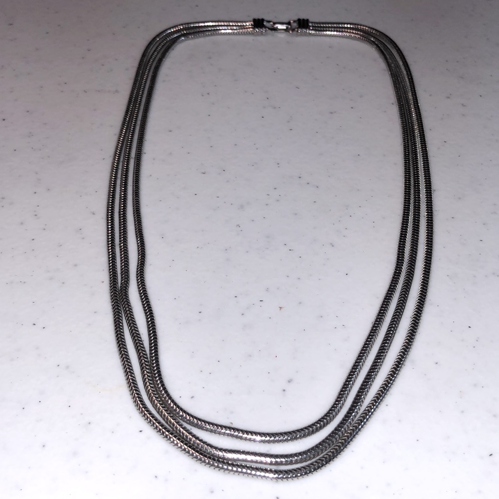 Silver Tone Necklace